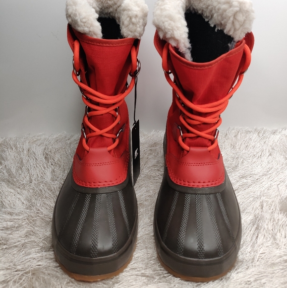 New red sorel boots sz 8 main image 7